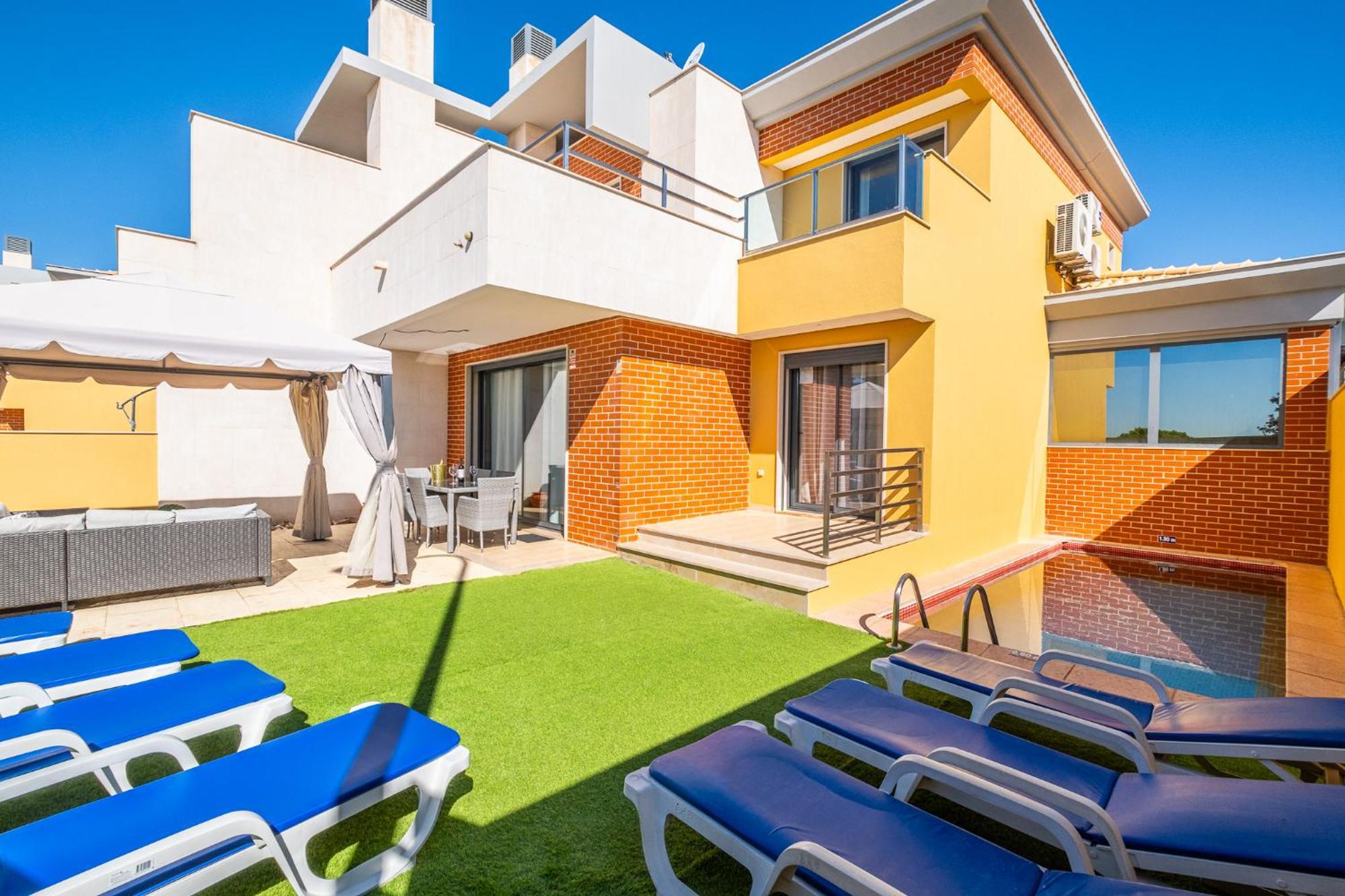 Cozy Villa With Pool And Barbecue Albufeira Exterior foto